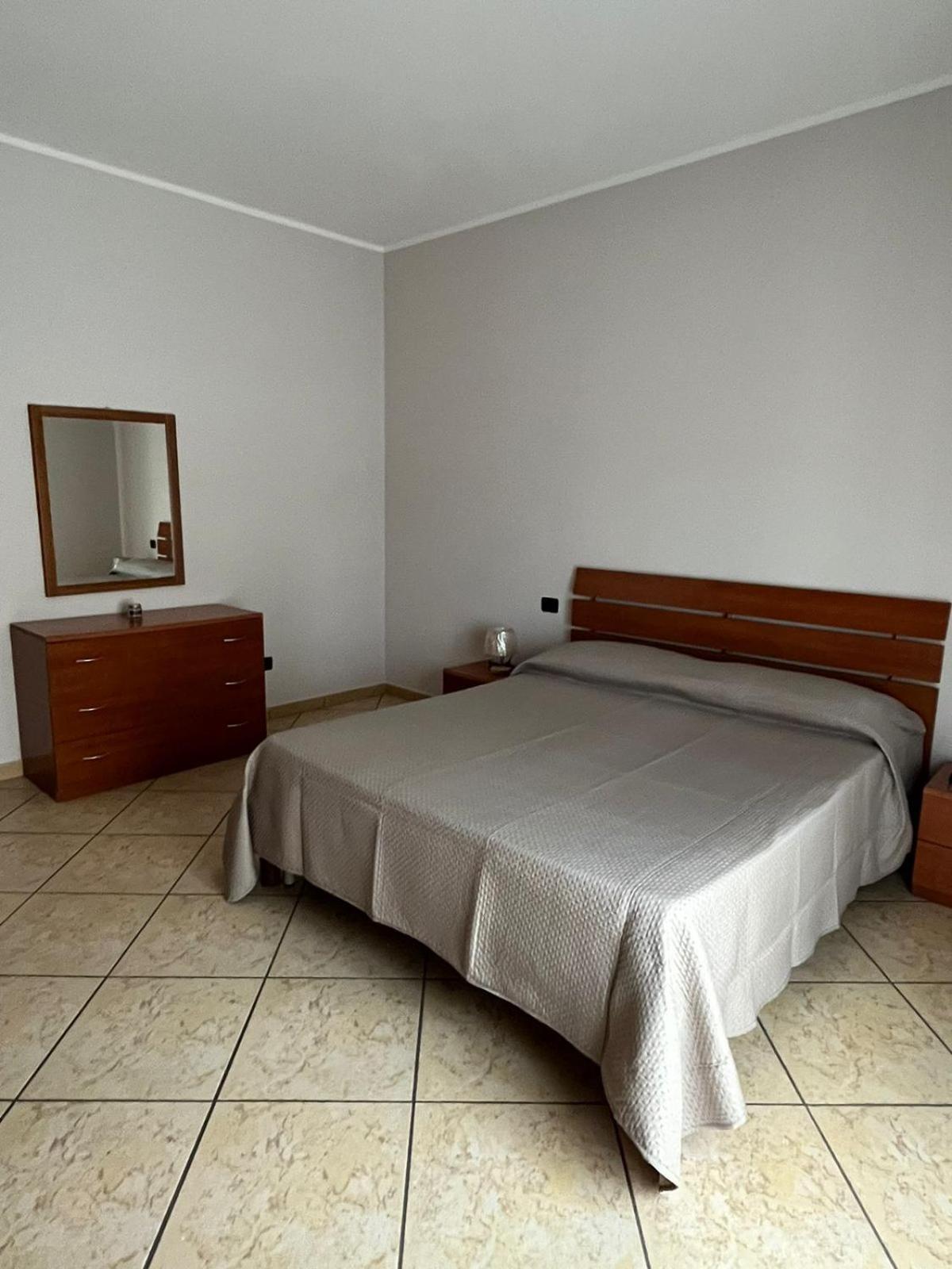 Casa Sofia Appartement Mondragone Buitenkant foto